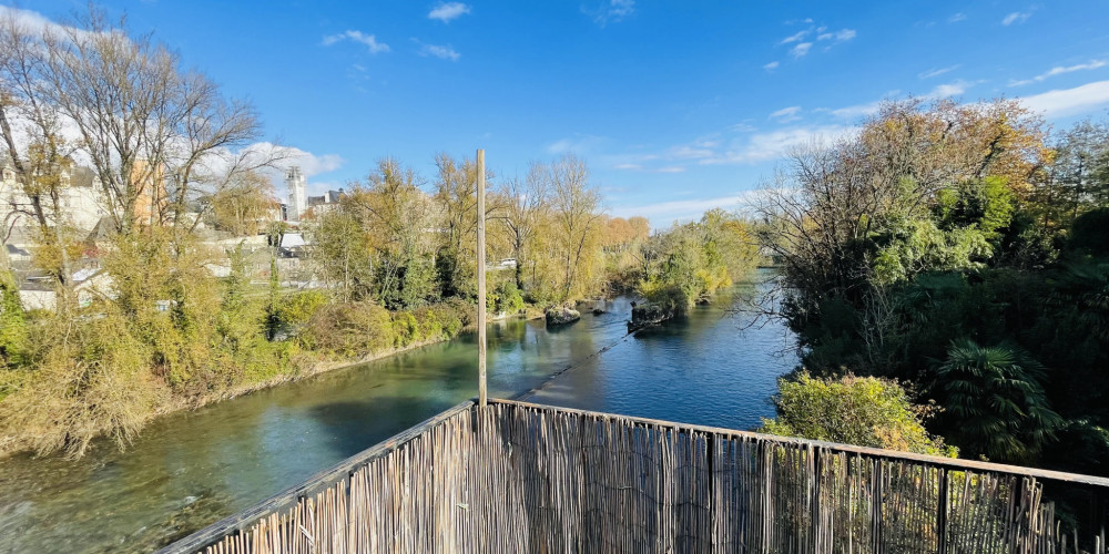 appartement à PAU (64000)