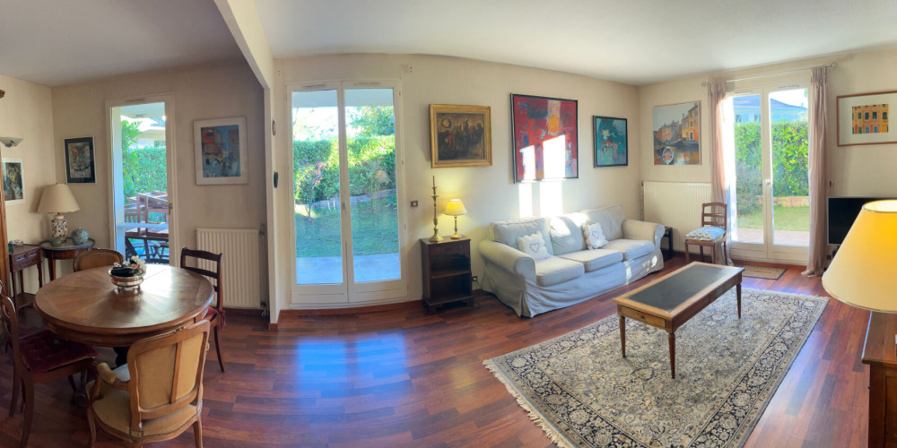 appartement à PAU (64000)