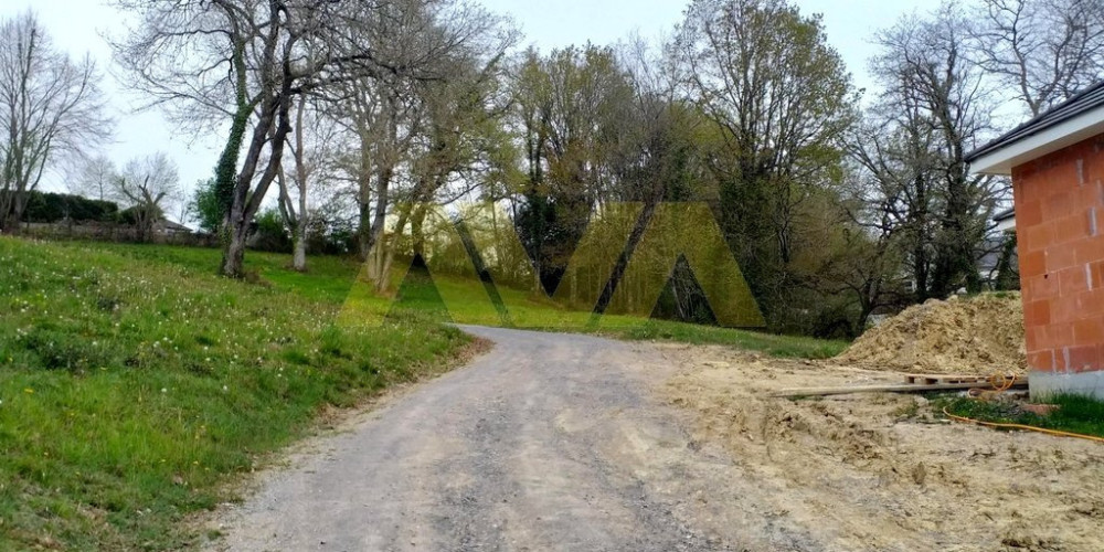 terrain à LEDEUIX (64400)