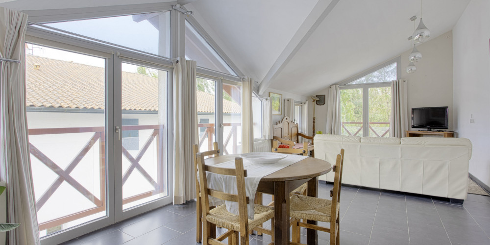 appartement à URRUGNE (64122)