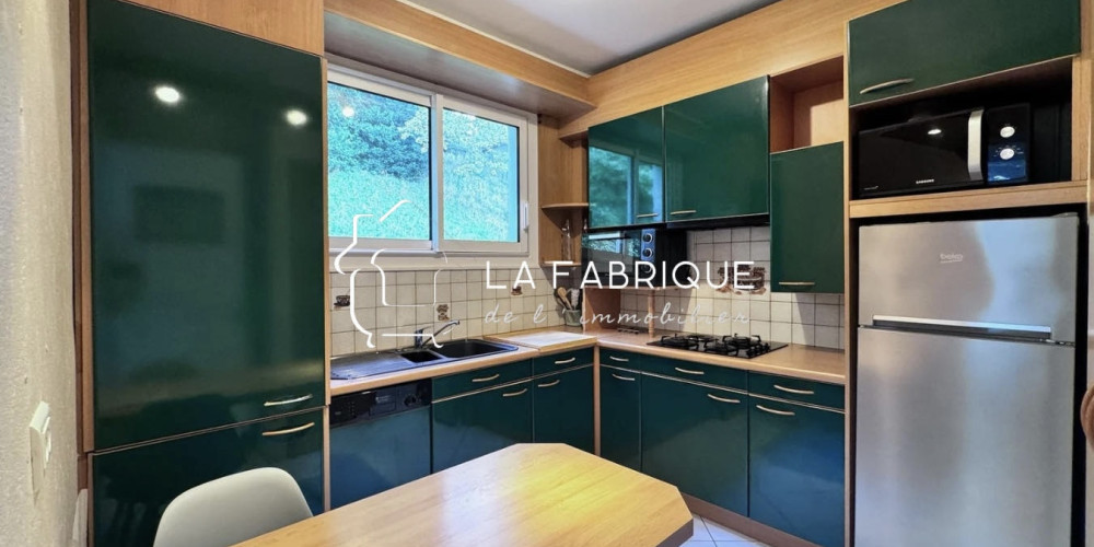 appartement à PAU (64000)