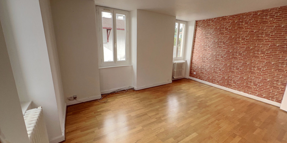 appartement à HASPARREN (64240)