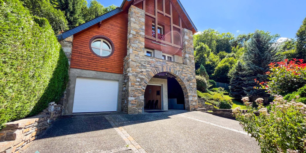 maison à ST LARY SOULAN (65170)