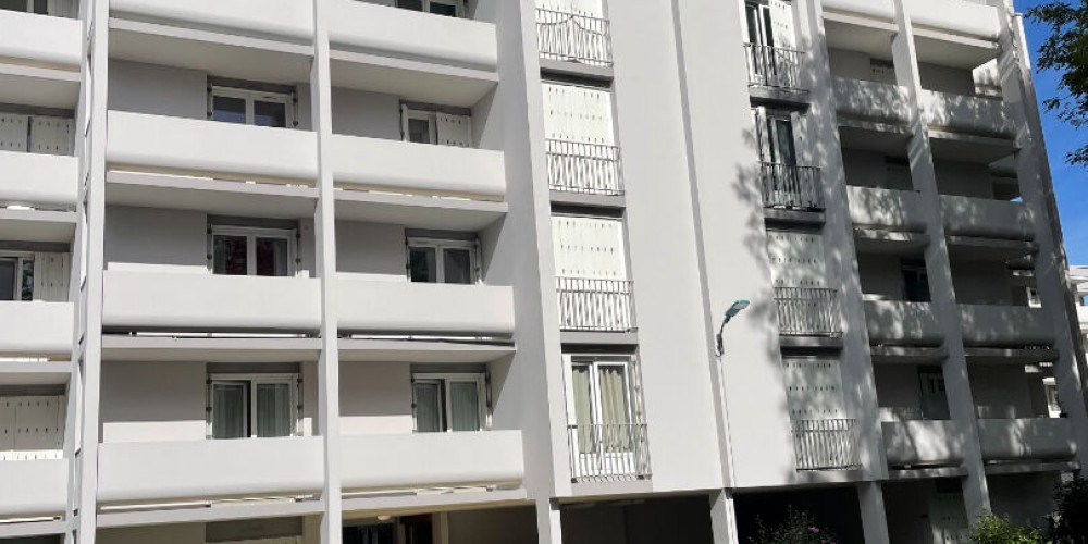 appartement à PAU (64000)