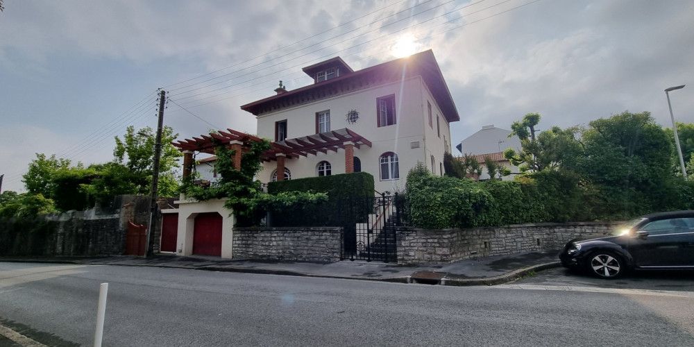 maison à BAYONNE (64100)