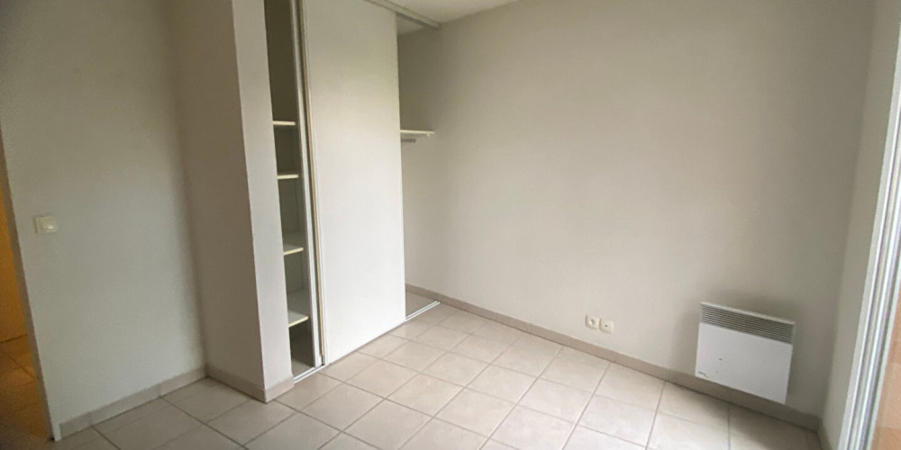 appartement à PAU (64000)