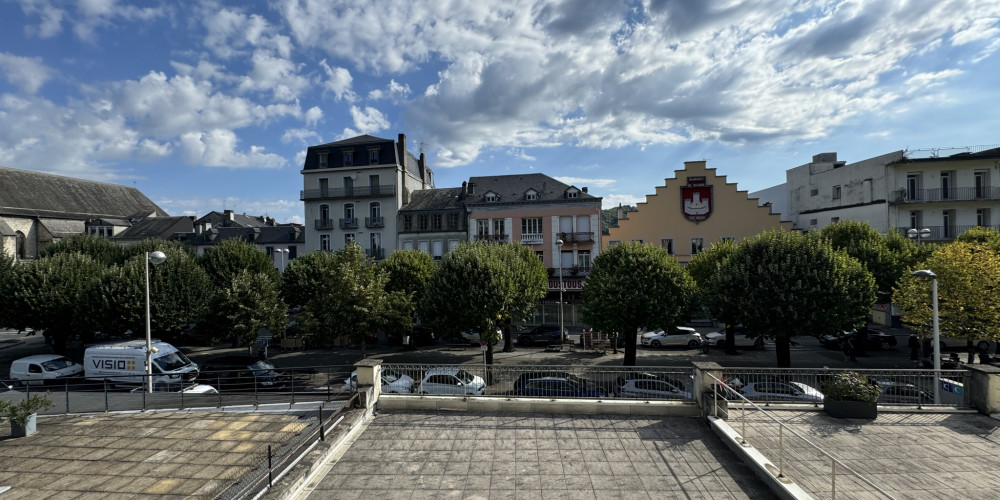 immeuble à BAGNERES DE BIGORRE (65200)