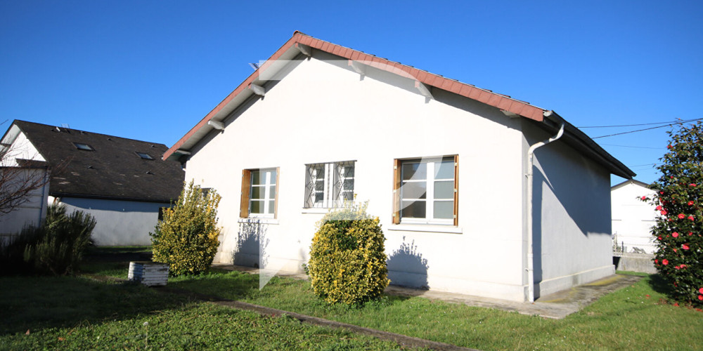 maison à OLORON STE MARIE (64400)